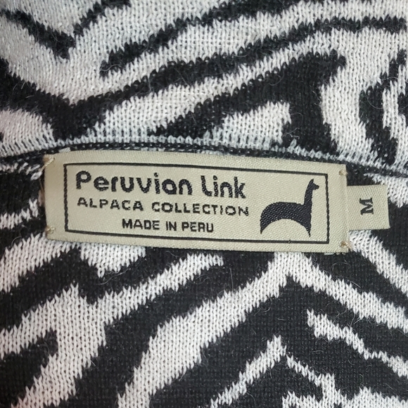 Alpaca Sweater - Picture 3 of 5